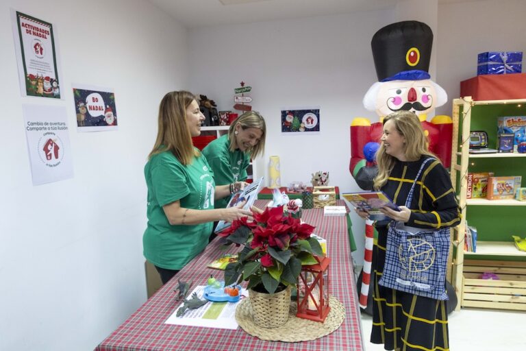 10.000 doazóns encheron de solidariedade a Casa dos Xoguetes