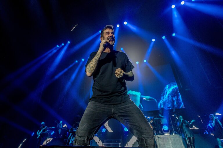 Melendi arrasa na Coruña e engade unha segunda data no Coliseum