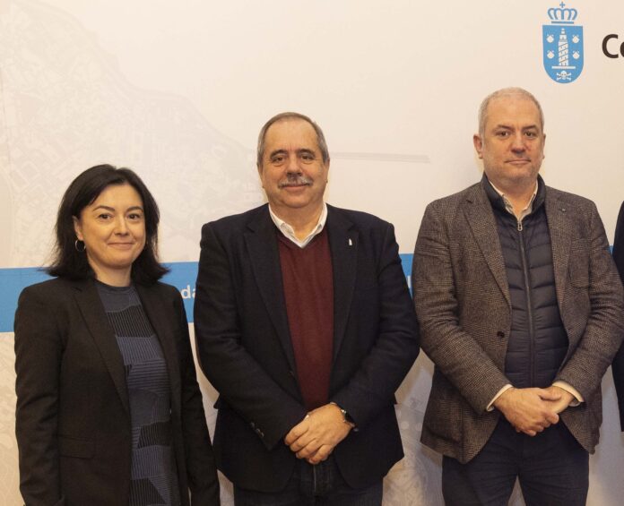 A directora do IMCE, Laura Seoane con Manuel Vazquez Gonzalo Castro