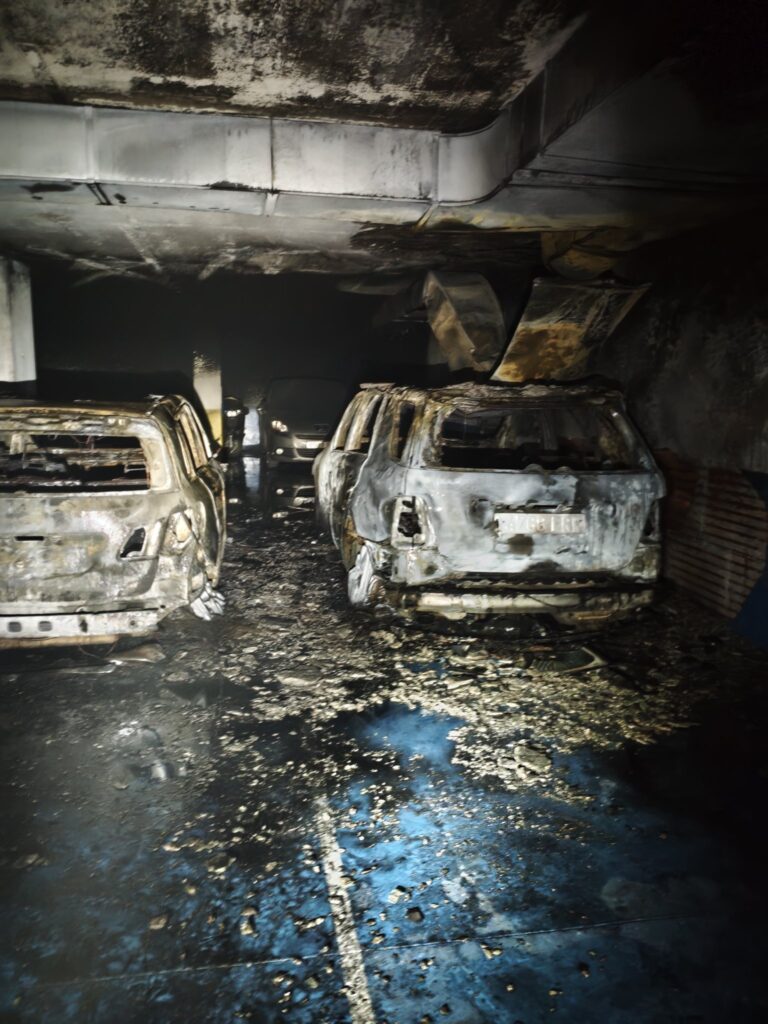 Incendio na rua perez Cepeda Coruña