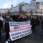 Manifestacion do Mar no Parrote Barallobre