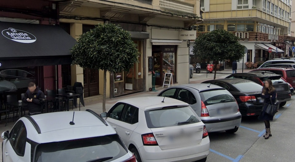 Os nisperos de Flor de Alfredo Vicenti