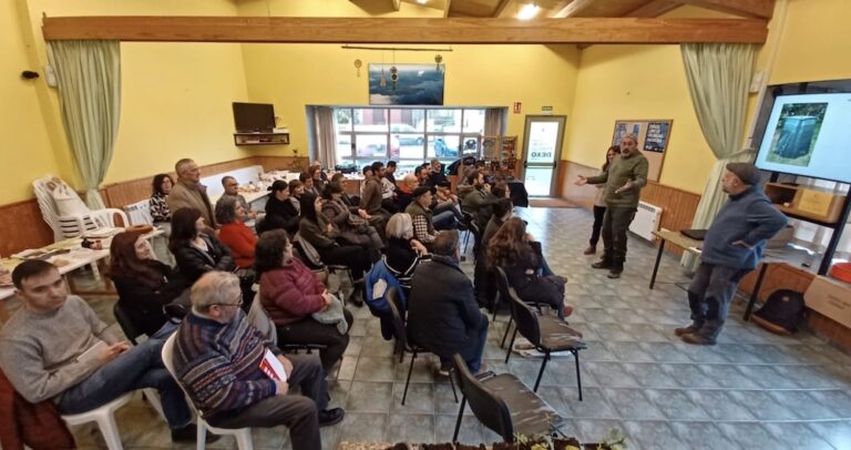 Dexo custodia a biodiversidade que as multinacionais intentan uniformar