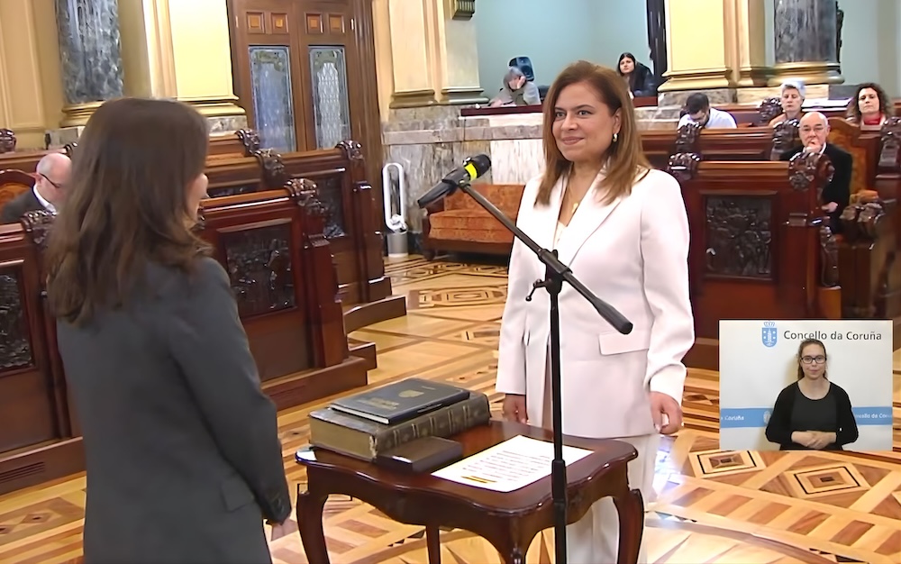 Un tenso pleno aproba a nova ordenanza de terrazas e o Programa ...