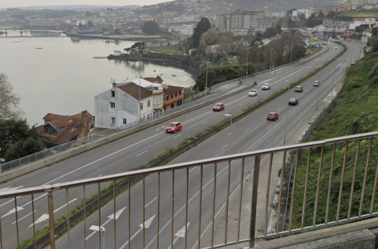 A Rolda da Pasaxe cortarase integramente ao corte de tráfico do 30 de marzo ao 1 de abril polos accesos ao ‘Novo Chuac’