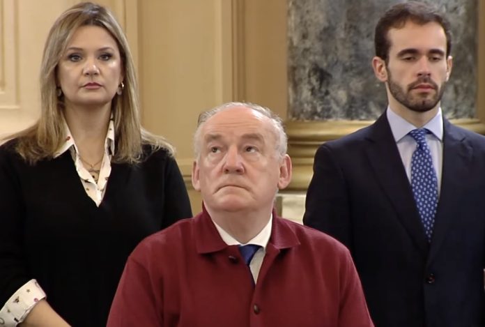 Miguel Lorenzo e membros do PP no pleno Municipal