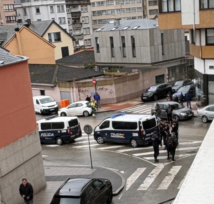 Redada no narcopiso da rua Ribadavia-Os Mallos Coruna