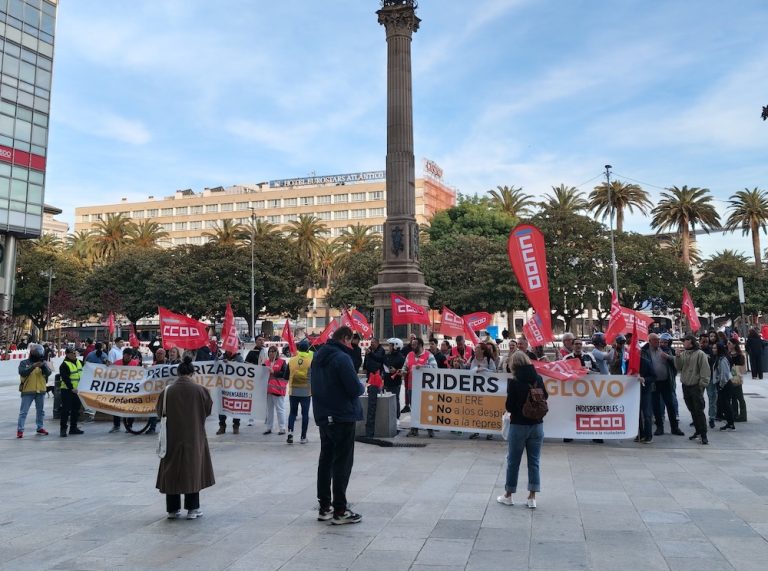Concentracion de traballadores de Glovo na Coruna-Foto-@EloyTP