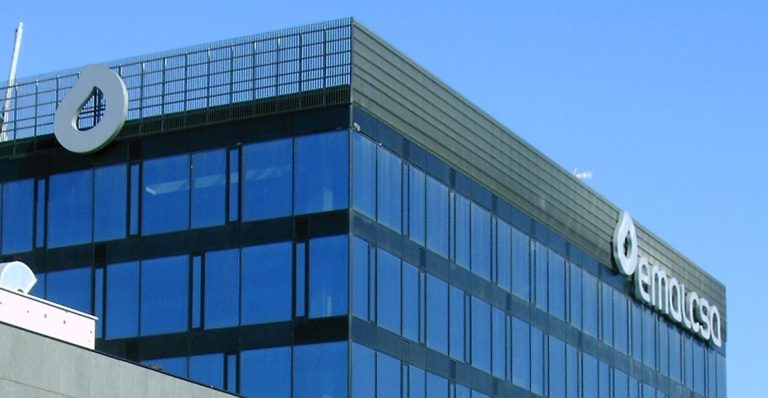 Preguntan pola normalización do topónimo da empresa pública EMALCSA