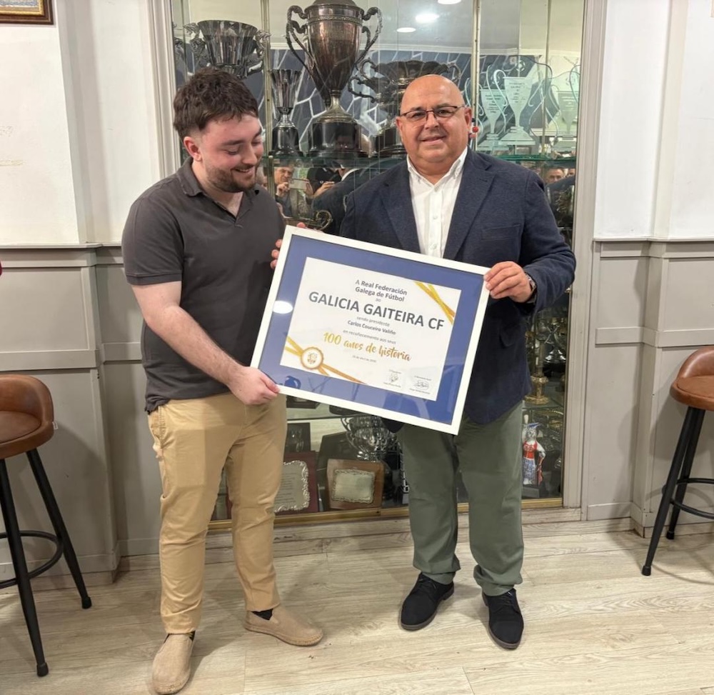 Pablo Prietoe Carlos Couceiro nos 100 anos do Galicia Gaiteira CF