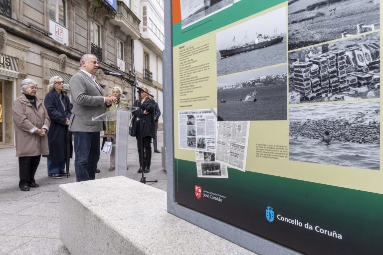 A Coruña lembra o desastre do petroleiro ‘Urquiola’ no seu 50 aniversario