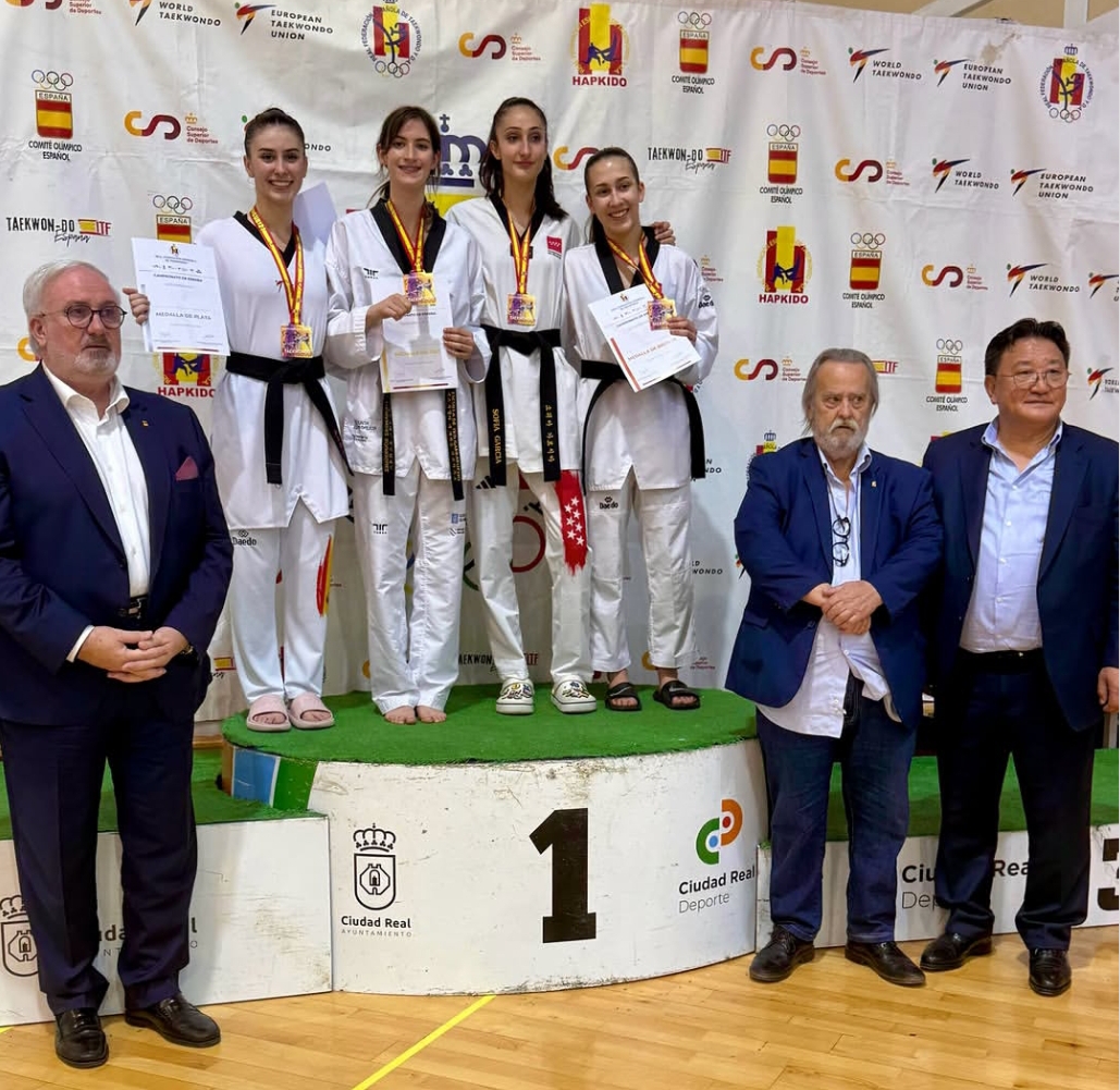Elisa Fernandez campiona de Espana de Karate