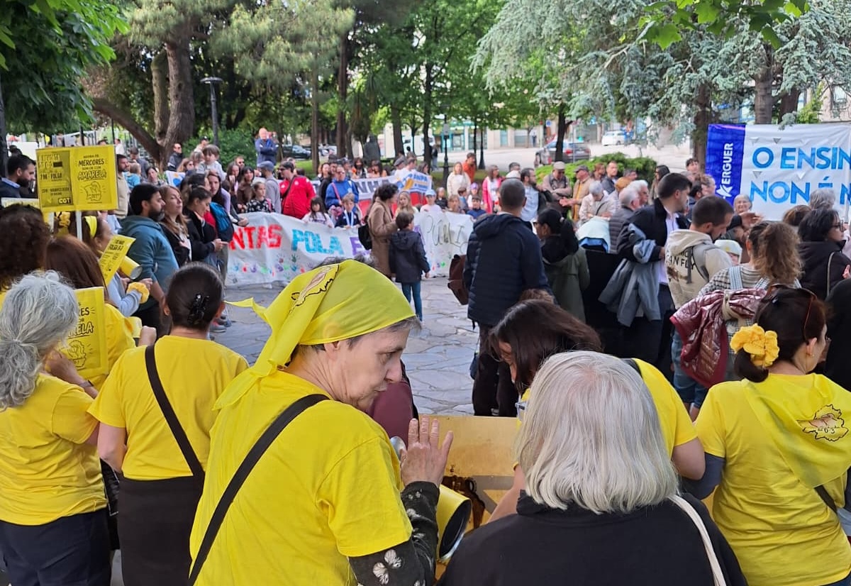 Manifestacion 6M Asembleas do ensino Coruna