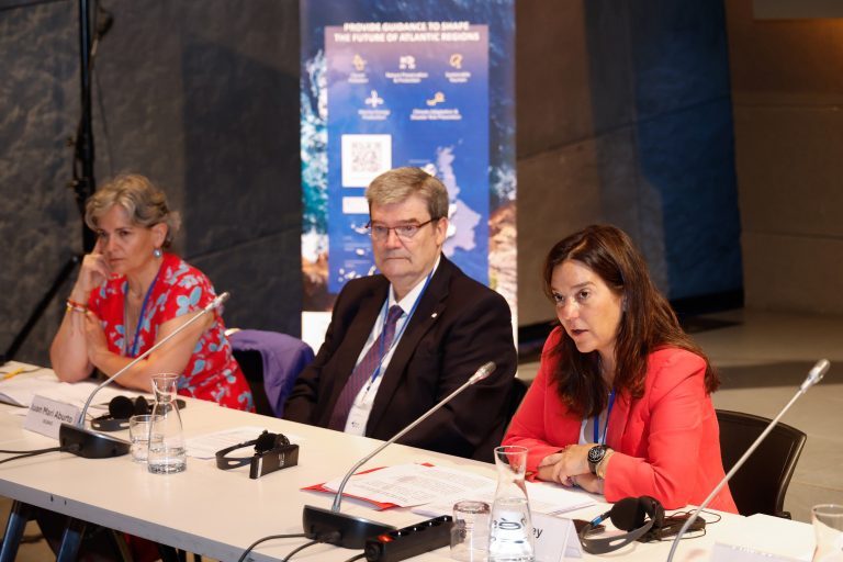 Inés Rey defende o papel das cidades na construción da futura Macrorrexión Atlántica