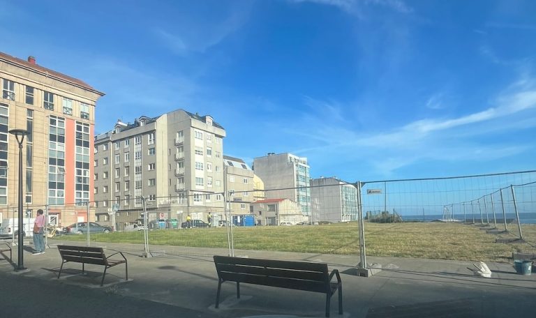 En marcha as obras da nova pista multideporte de Monte Alto