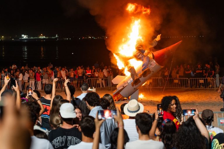 Oleiros manda ao inferno a Trump e Netanyahu por San Xoá para purificar o mundo