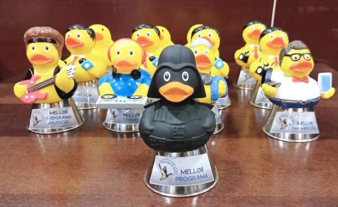 Oscuacs foto patitos