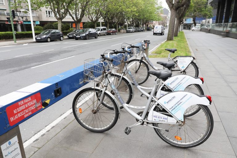 A Coruña recibe o selo ‘Más Bici’ polo seu avance na mobilidade sostible