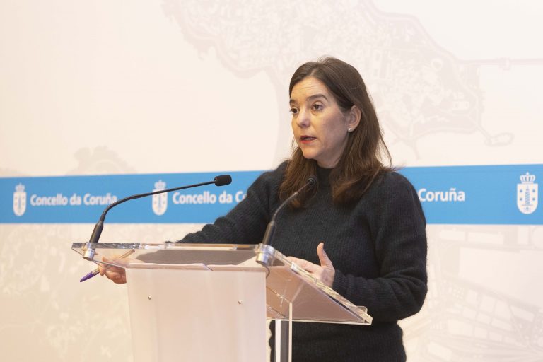 Inés Rey reivindica a posta a disposición de vivendas públicas todos os demandantes