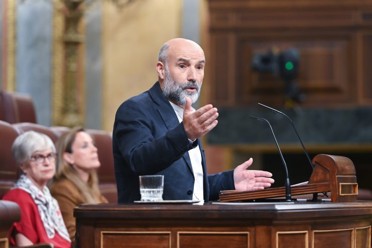 O BNG pide retirar os nomes de Alfonso Molina e Barrié de la Maza da Coruña polo seu pasado Franquista