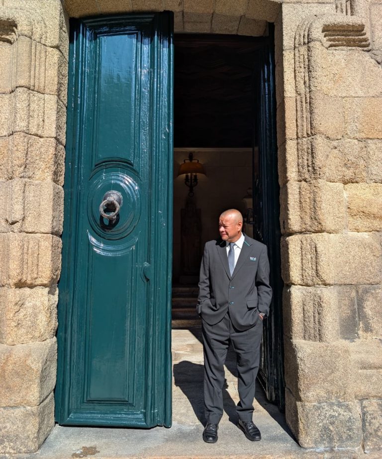 Só ás couzas quedan na Casa Cornide