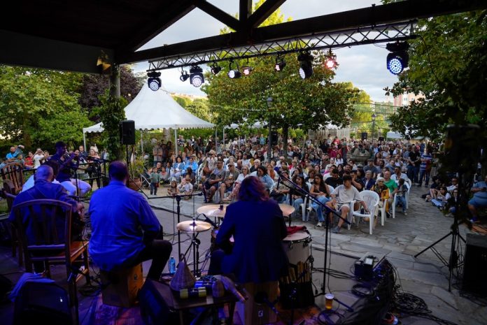 BURGO JAZZ 2026