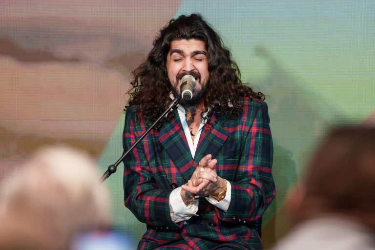 Israel Fernández actuará este sábado en ‘As Noites de María Pita’