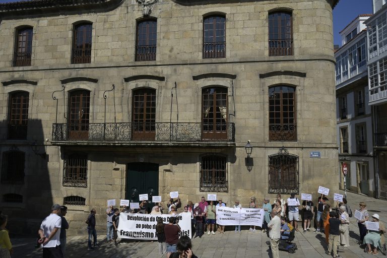 A Coruña anulará os acordos de 1962 que facilitaron o paso da Casa Cornide á familia Franco