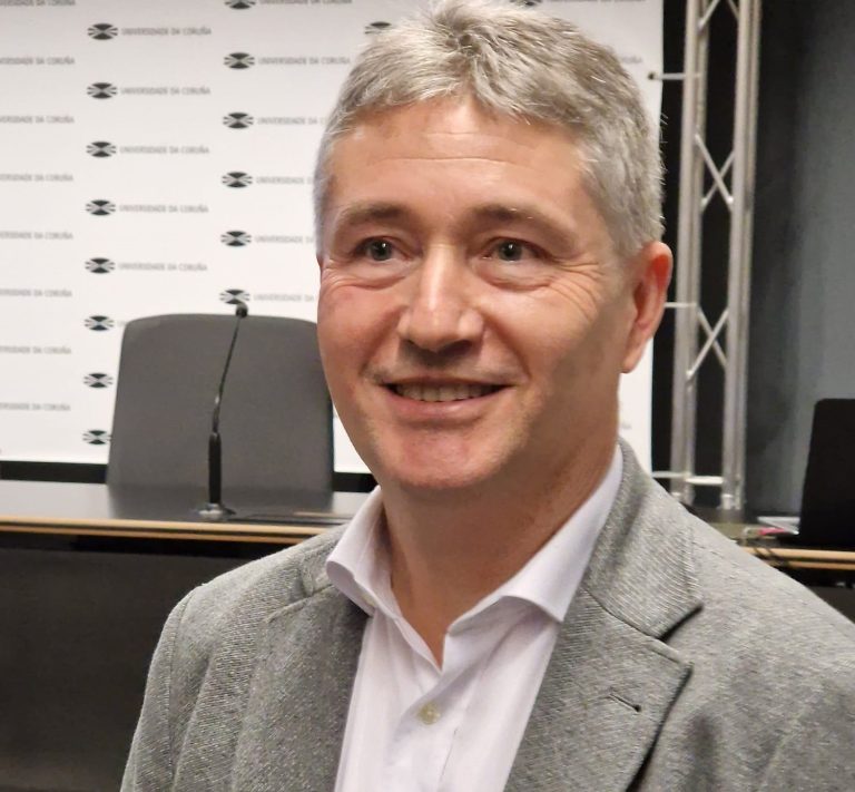 O reitor da UDC urxe financiamento á Xunta e alerta sobre o problema da vivenda para estudantes