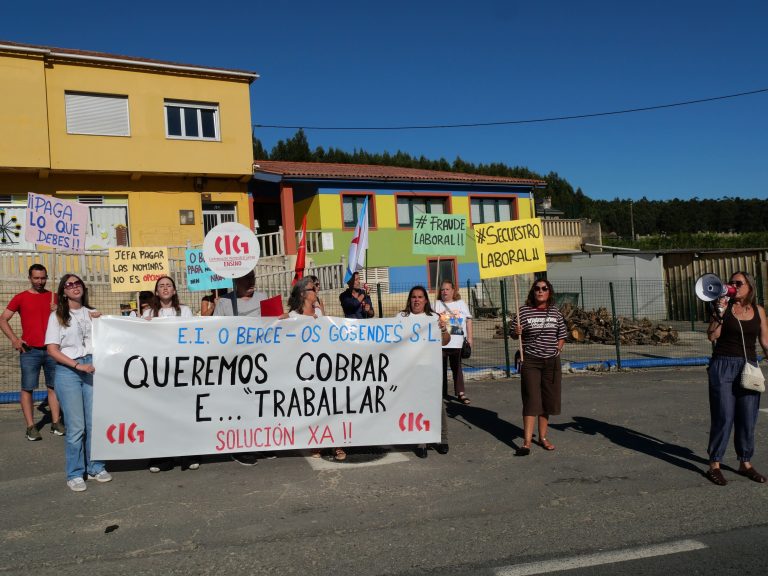 Meses sen soldo, sen traballo e sen paro: a situación límite de seis traballadoras da escola infantil O Berce en Arteixo