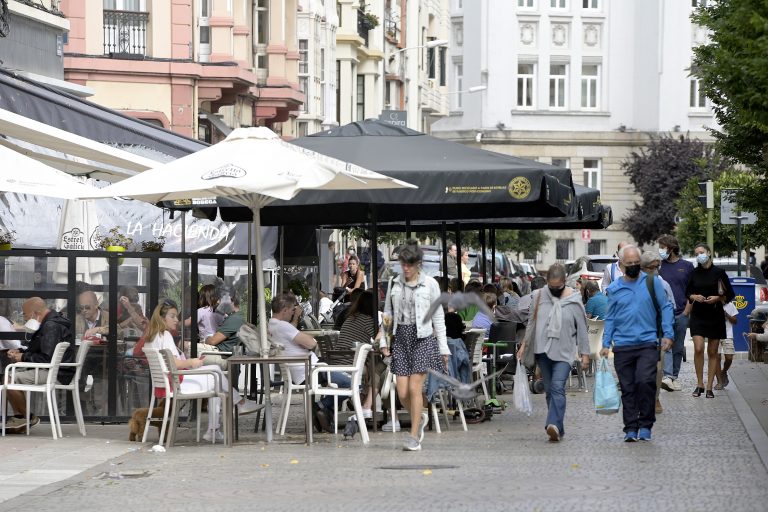 A Coruña supera o millón de euros coa taxa turística no primeiro semestre do ano