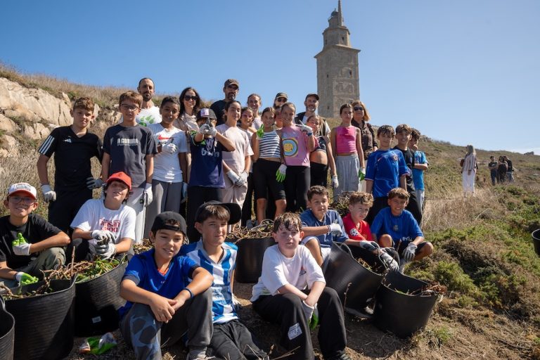 As campañas de protección recuperan o 60% da superficie ocupada pola unlla de gato no ENIL da Torre