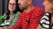 Aitor Neira con Trinidad Palacios e Isabel Faraldo presentando Podemos Coruña