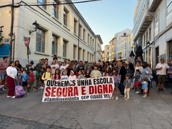Á rúa por unha reforma integral no CEIP Cidade Vella