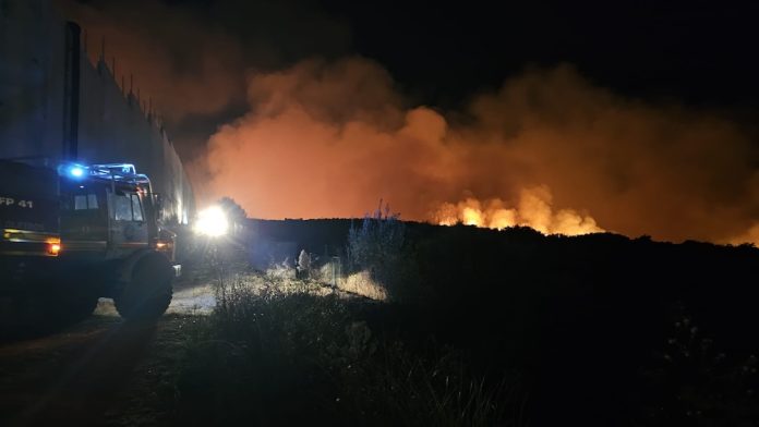Incendio en Nostian-Foto-Bombeiroscoruna