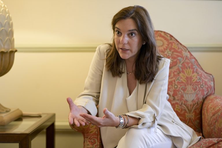 Inés Rey ve unha “desfachatez absoluta” nos orzamentos da Xunta para A Coruña