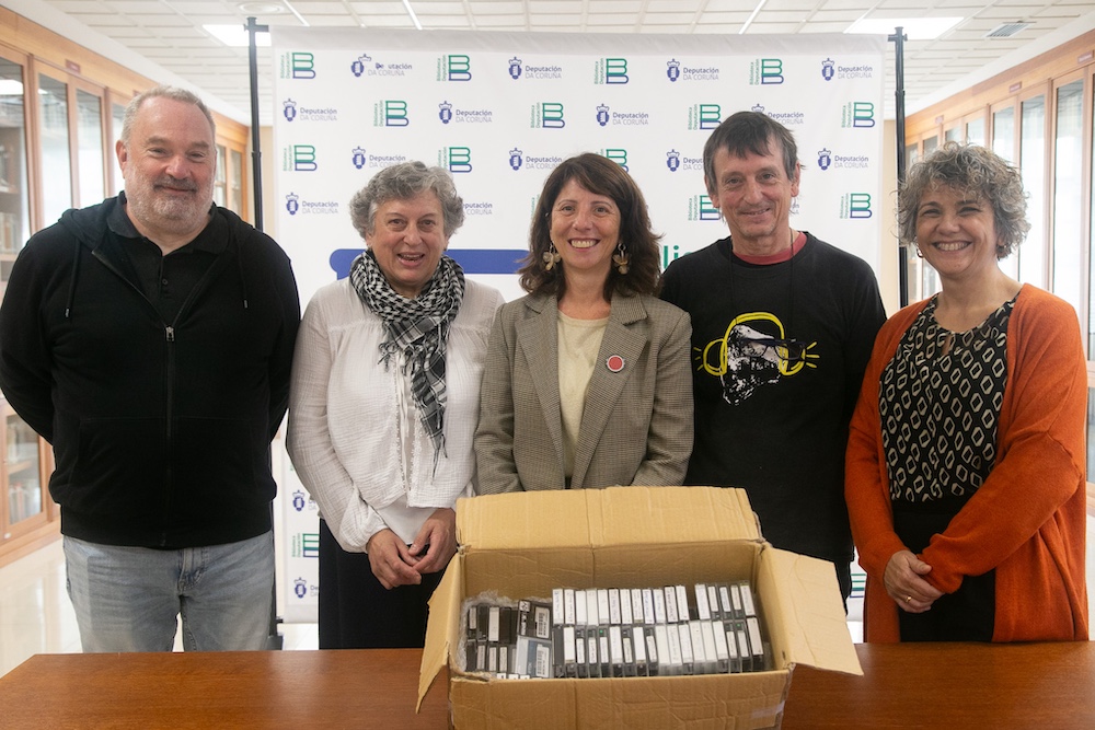 A CRMH da Coruña cede o seu arquivo audiovisual á Deputación para a súa dixitalización