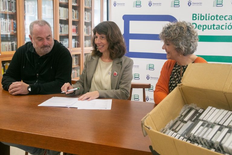 A CRMH da Coruña cede o seu arquivo audiovisual á Deputación para a súa dixitalización