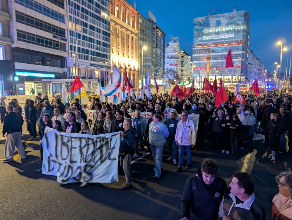 Manifestacion antifascista en Coruna 2